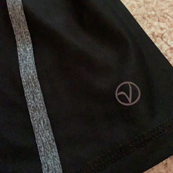 Black and Gray Racerback Cheetah Print workout top - Picture 5 of 7